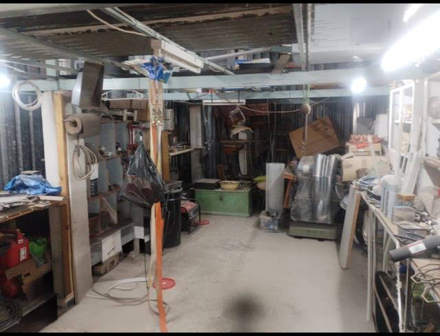3 BEDROOM HOUSE FOR SALE IN OOS EINDE